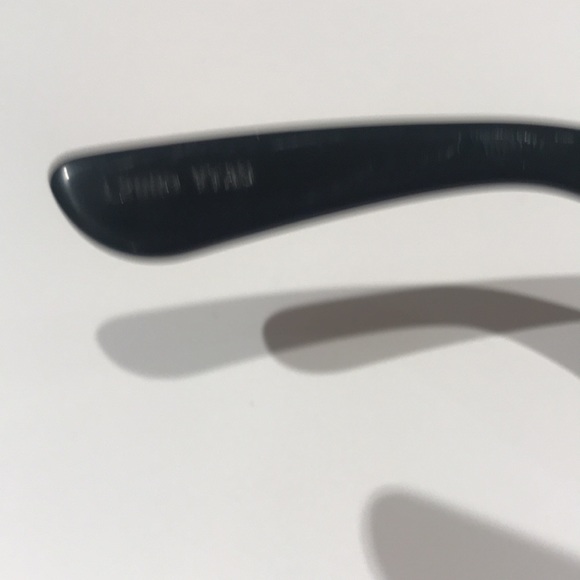 Vintage Bausch & Lomb Ray Ban Wayfarers - Picture 4 of 7